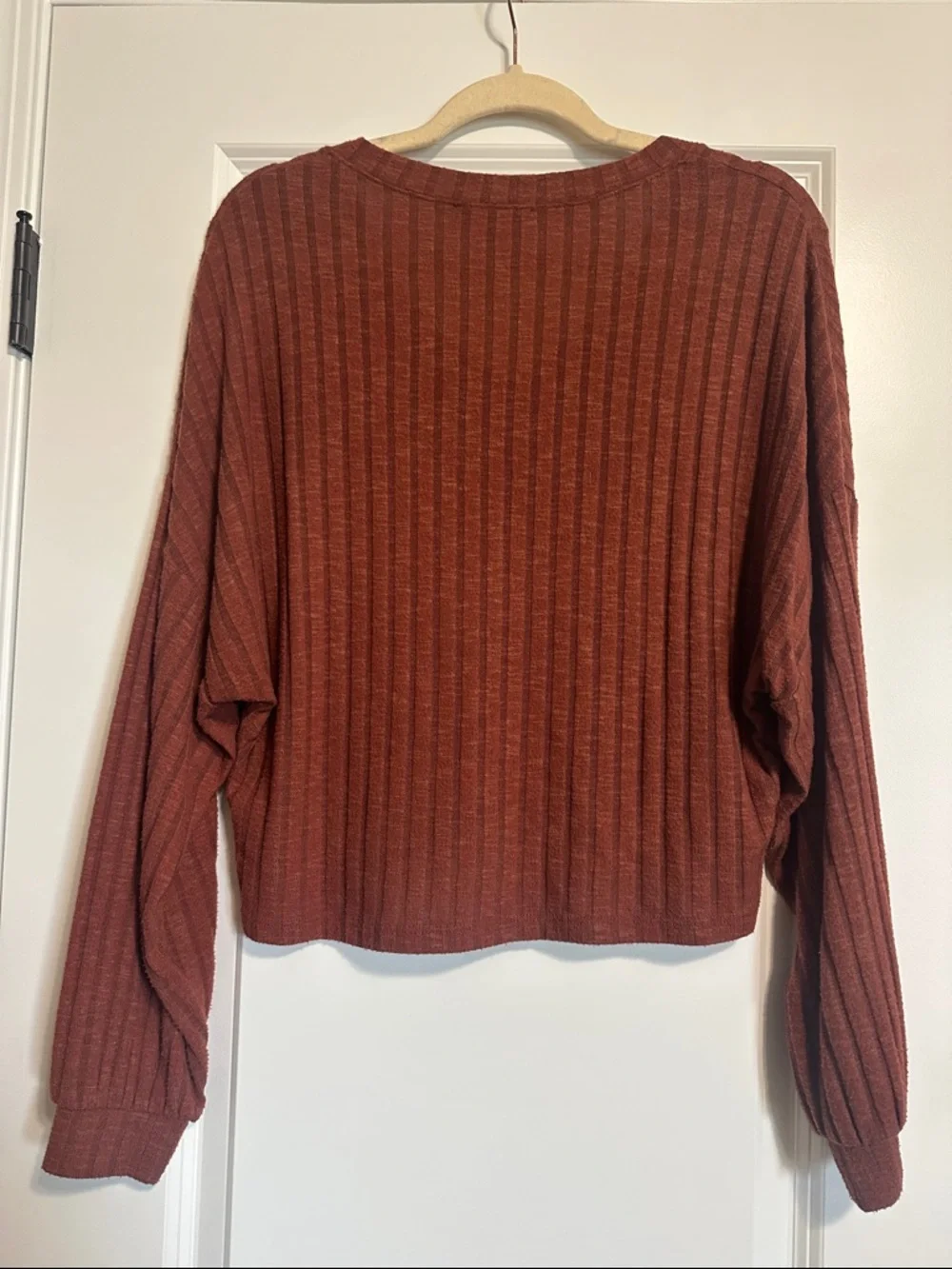 Lulu's Rust Ribbed V-Neck Sweater - Picture 4 of 4